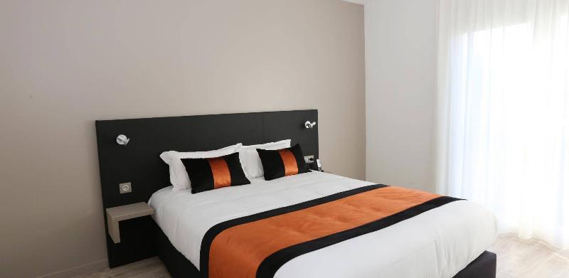 Les Criquets Hotel & Spa Blanquefort  Ngoại thất bức ảnh