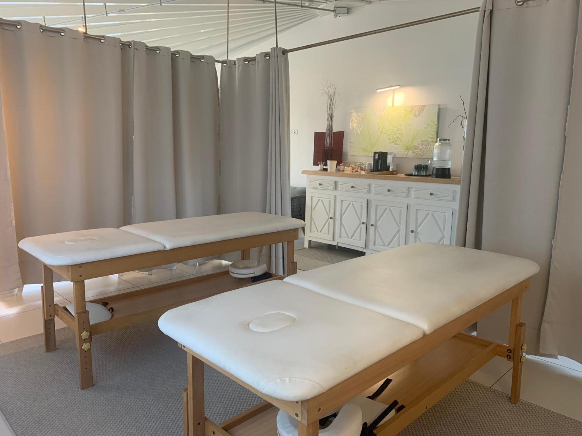 Les Criquets Hotel & Spa Blanquefort  Ngoại thất bức ảnh